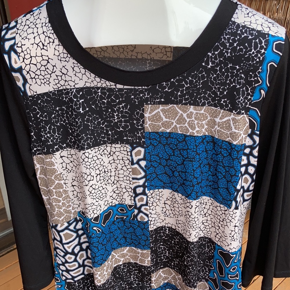 Style & Co. Size Large Top - Picture 2 of 3